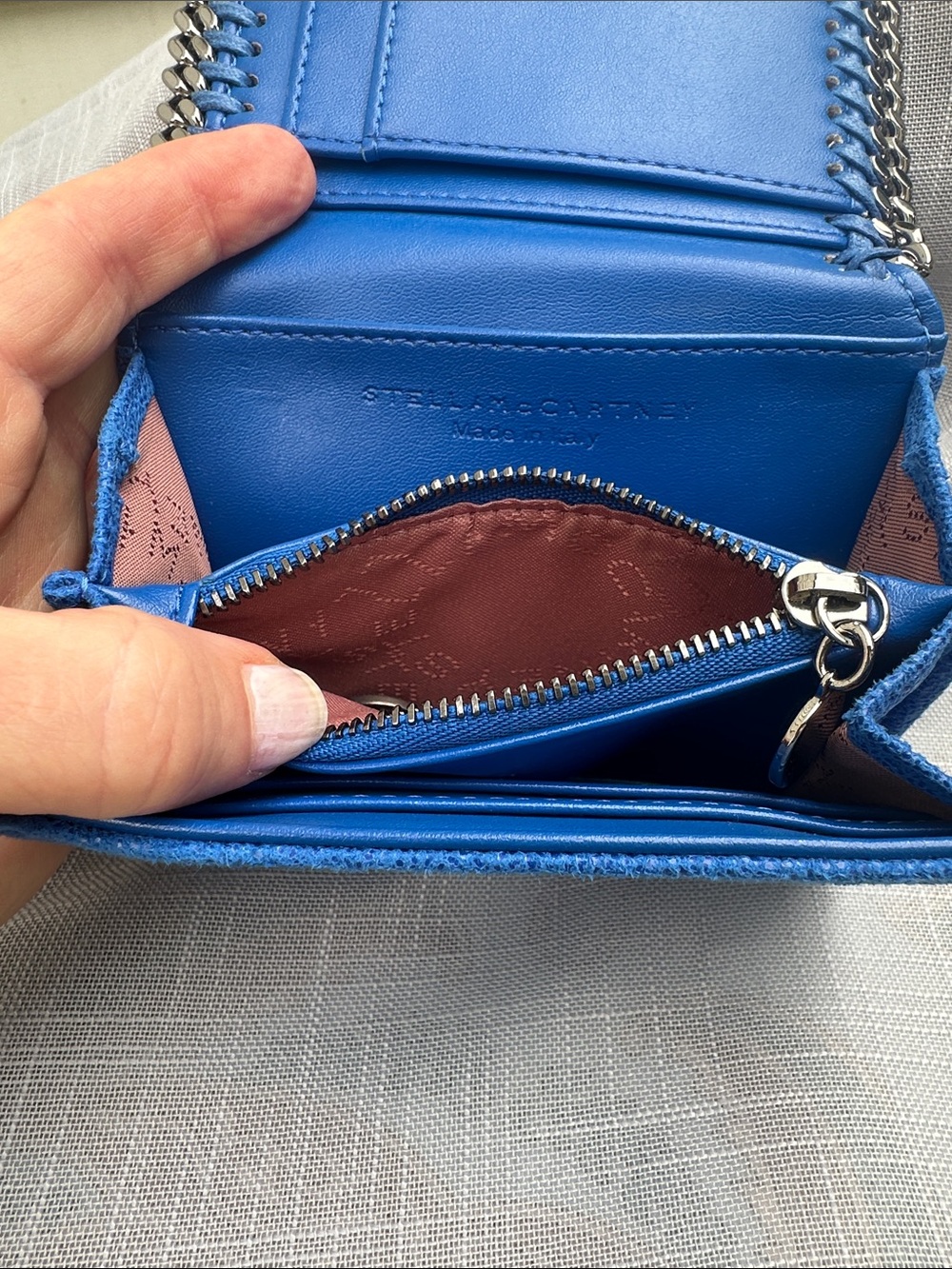 Stella McCartney Bright Blue Silver Chain-Trim Wallet with Logo Charm - Picture 3 of 6